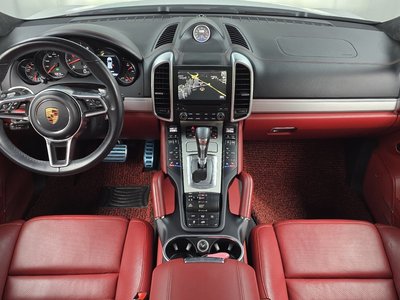 PORSCHE NEW CAYENNE - 5