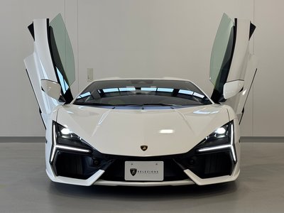 صورة 3 لـ 2025 Lamborghini REVUELTO