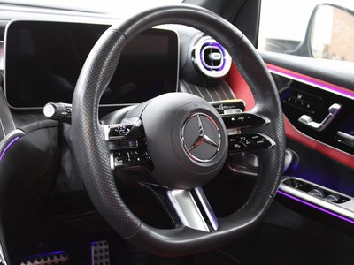 MERCEDES-BENZ GLC - 9