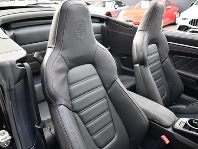 PORSCHE 911 CABRIOLET - 7