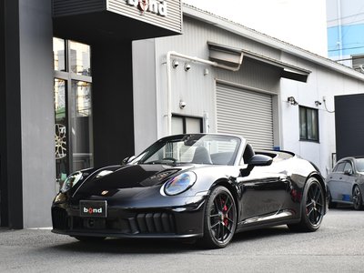 PORSCHE 911 CABRIOLET - 1