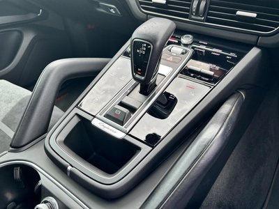 2022 Porsche CAYENNE — миниатюра 42