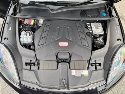 2022 Porsche CAYENNE — миниатюра 28