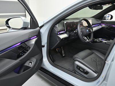 2026 BMW 5 SERIES — миниатюра 11