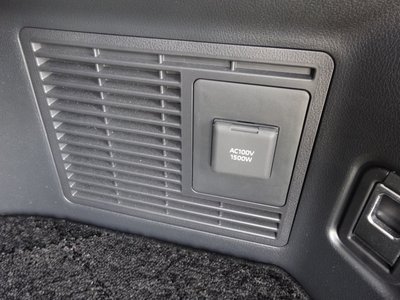 TOYOTA VELLFIRE - 10