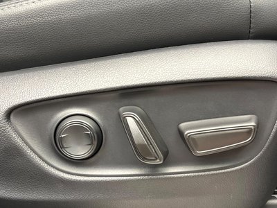 صورة مصغرة 49 لـ 2024 Toyota LAND CRUISER 250