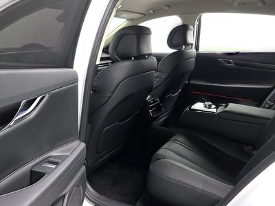 2024 Genesis G80 (RG3) thumbnail 11