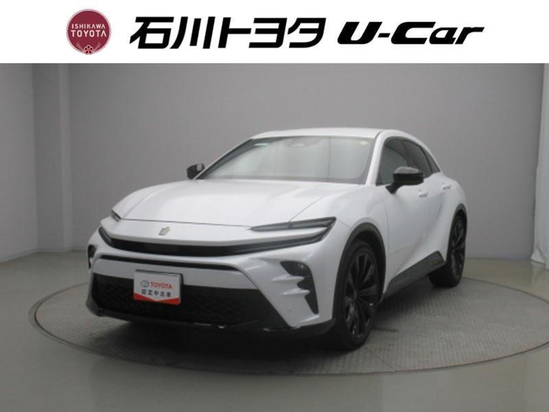 TOYOTA CROWN SPORT - View 1