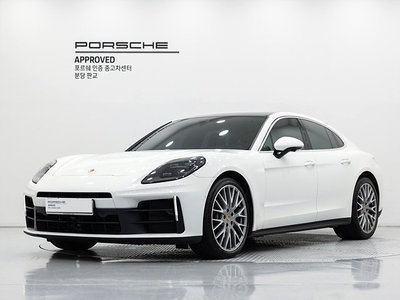 PORSCHE PANAMERA - 1