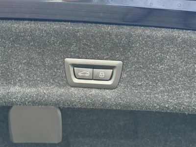 2025 BMW 3 SERIES 缩略图 44