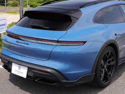 صورة مصغرة 39 لـ 2022 Porsche TAYCAN