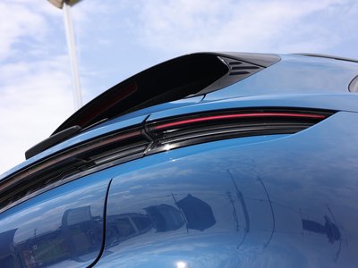 صورة مصغرة 40 لـ 2022 Porsche TAYCAN