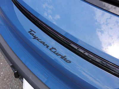صورة مصغرة 43 لـ 2022 Porsche TAYCAN