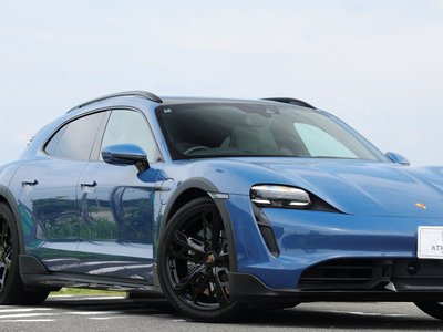 صورة مصغرة 23 لـ 2022 Porsche TAYCAN