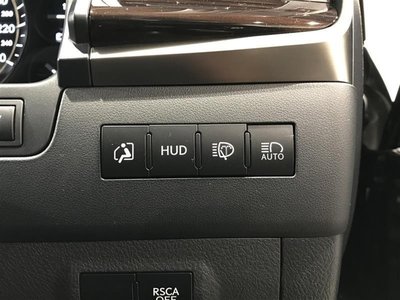 2016 Lexus LX — фото 10