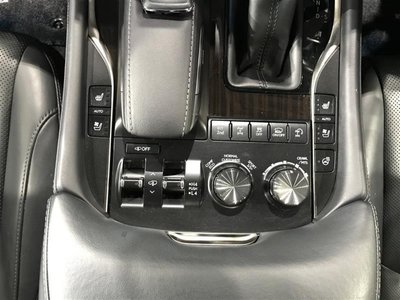 صورة مصغرة 35 لـ 2016 Lexus LX