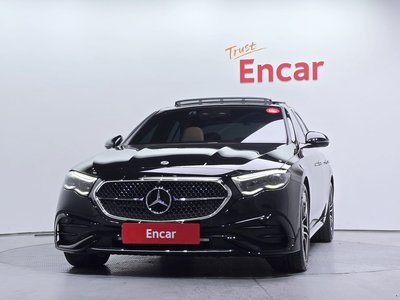 MERCEDES-BENZ E-CLASS - 2