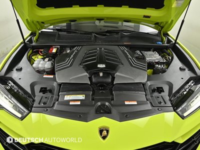 LAMBORGHINI URUS - 7