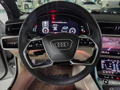 2025 AUDI A6 — фото 10