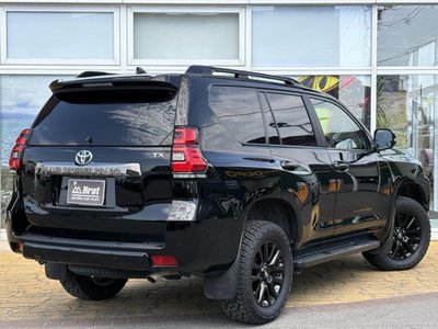 TOYOTA LAND CRUISER - 8