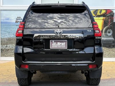 TOYOTA LAND CRUISER - 7