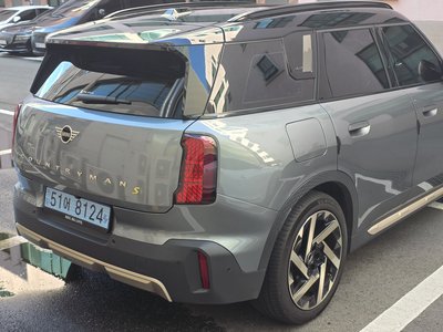 صورة 4 لـ 2025 MINI COOPER COUNTRYMAN ELECTRIC