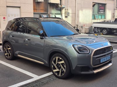 صورة 2 لـ 2025 MINI COOPER COUNTRYMAN ELECTRIC