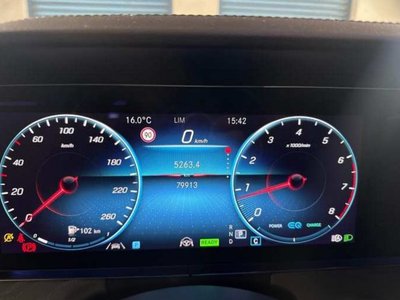 MERCEDES-BENZ E-CLASS - 5