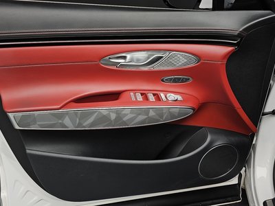 2021 Genesis GV70 thumbnail 14