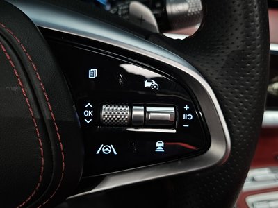 2021 Genesis GV70 thumbnail 34