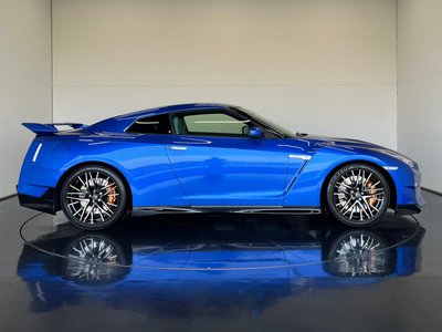 NISSAN GT-R - 5