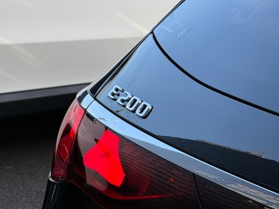 MERCEDES-BENZ E-CLASS - 9