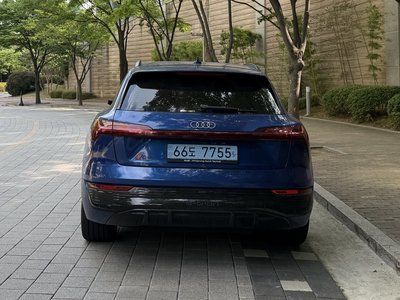 2024 AUDI Q8 E-TRON — фото 6
