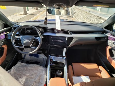 2024 AUDI Q8 E-TRON — фото 9