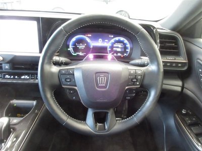 صورة 9 لـ 2024 Toyota CROWN SPORT