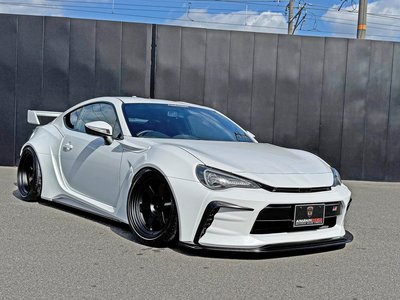 TOYOTA 86