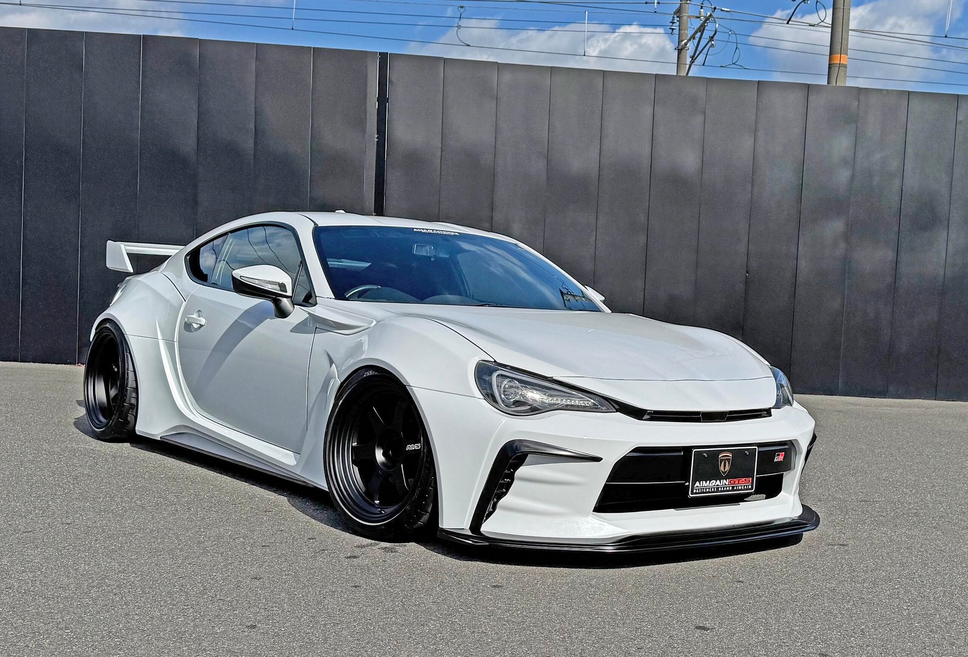TOYOTA 86 - View 1