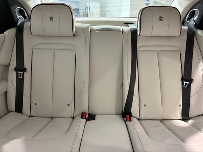 2021 ROLLS-ROYCE GHOST — миниатюра 19