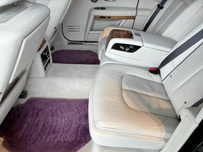 2021 ROLLS-ROYCE GHOST — миниатюра 28