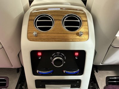 2021 ROLLS-ROYCE GHOST — миниатюра 25