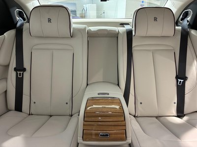 2021 ROLLS-ROYCE GHOST — миниатюра 20