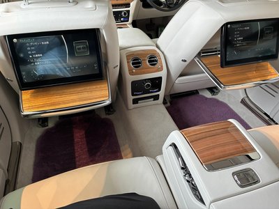 2021 ROLLS-ROYCE GHOST — миниатюра 24