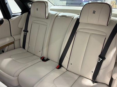 2021 ROLLS-ROYCE GHOST — миниатюра 22