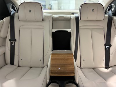 2021 ROLLS-ROYCE GHOST — миниатюра 21