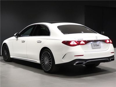 MERCEDES-BENZ E-CLASS - 3
