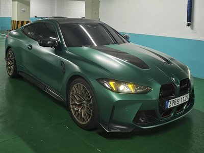 2025 BMW M4 photo 4