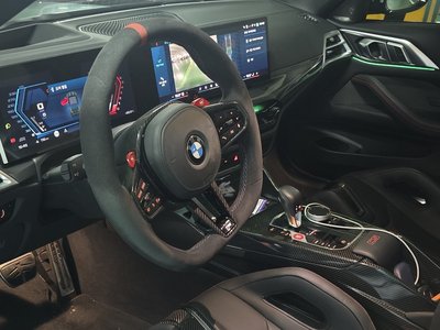 2025 BMW M4 photo 5