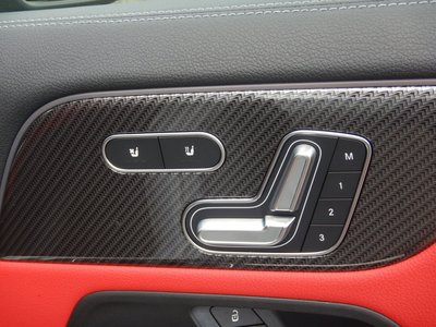 2024 Mercedes-BENZ GLA AMG — миниатюра 38