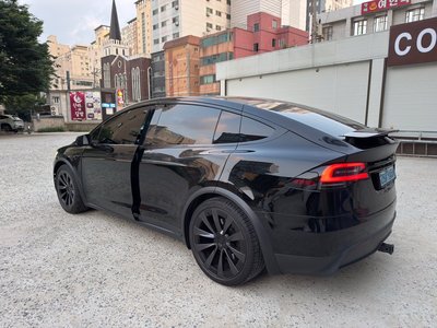 صورة 3 لـ 2023 Tesla MODEL X