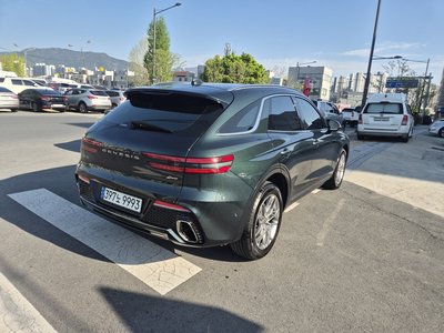 صورة 7 لـ 2021 Genesis GV70